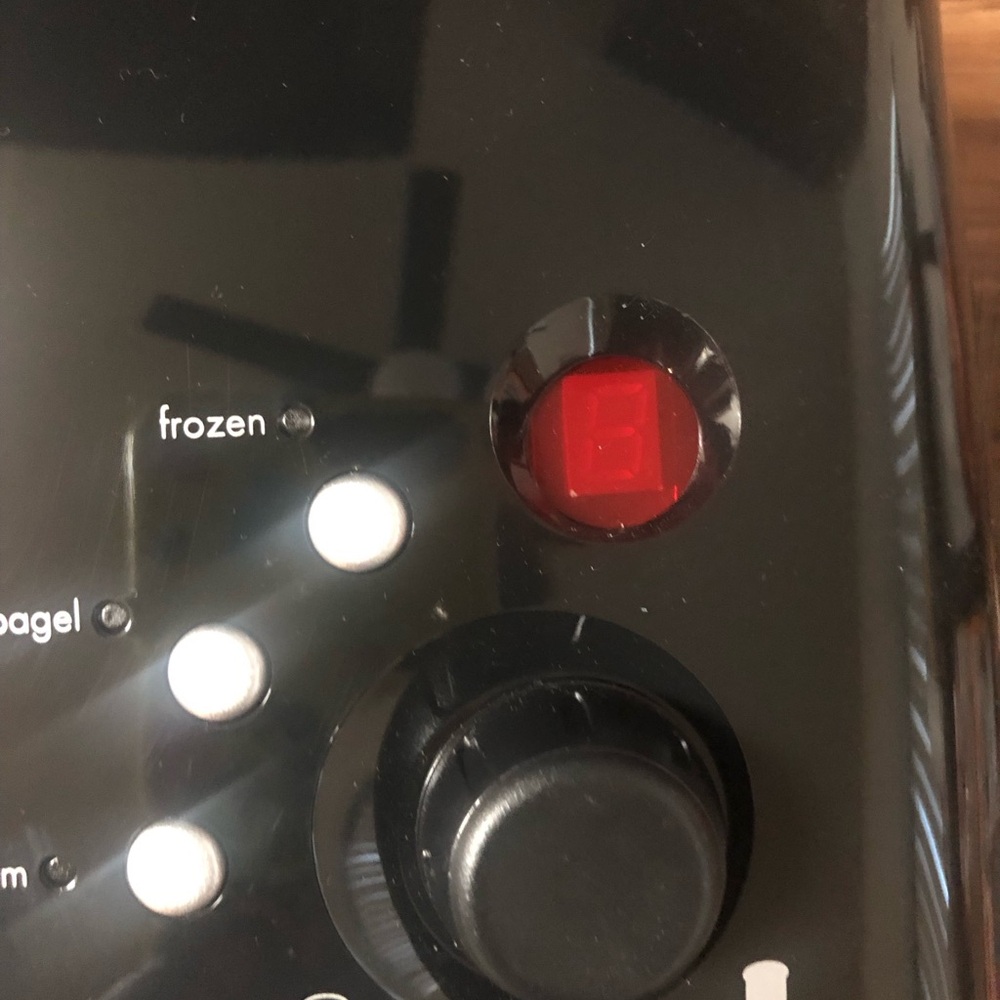 KitchenAid Digital Toaster - Picture 6 of 10
